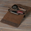Мужская сумка Shvigel из кожи Crazy Horse с клапаном (SH0998brown)